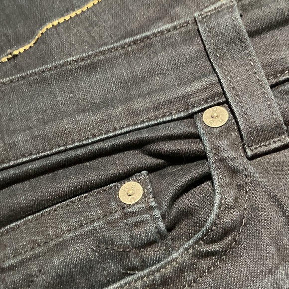 True Religion Relaxed Slim (GENO) 38W • 32L - Picture 3 of 11
